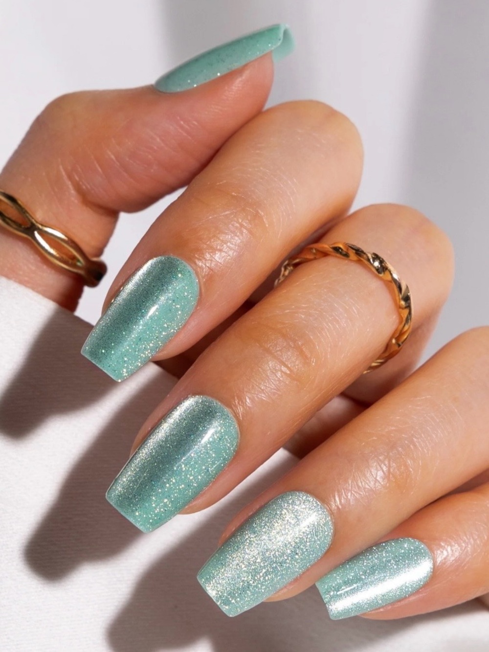 ⭐️ NEW Red Aspen nail dashes